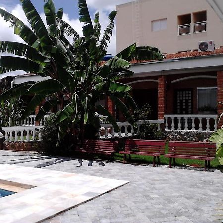 Flats Leninha Abreu - Nao Fornecemos Roupa De Cama E Banho, Nao Fornecemos Cafe Da Manha Apartment Olimpia Exterior photo
